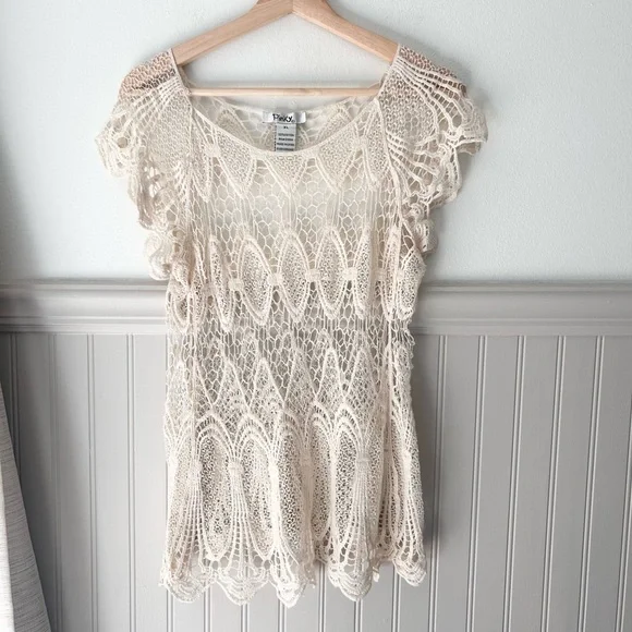 🌻 Pinky XL Cream Boho Crochet Lace Blouse - Picture 1 of 8
